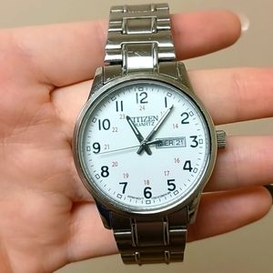 Men's Silver Citizen Quartz Watch